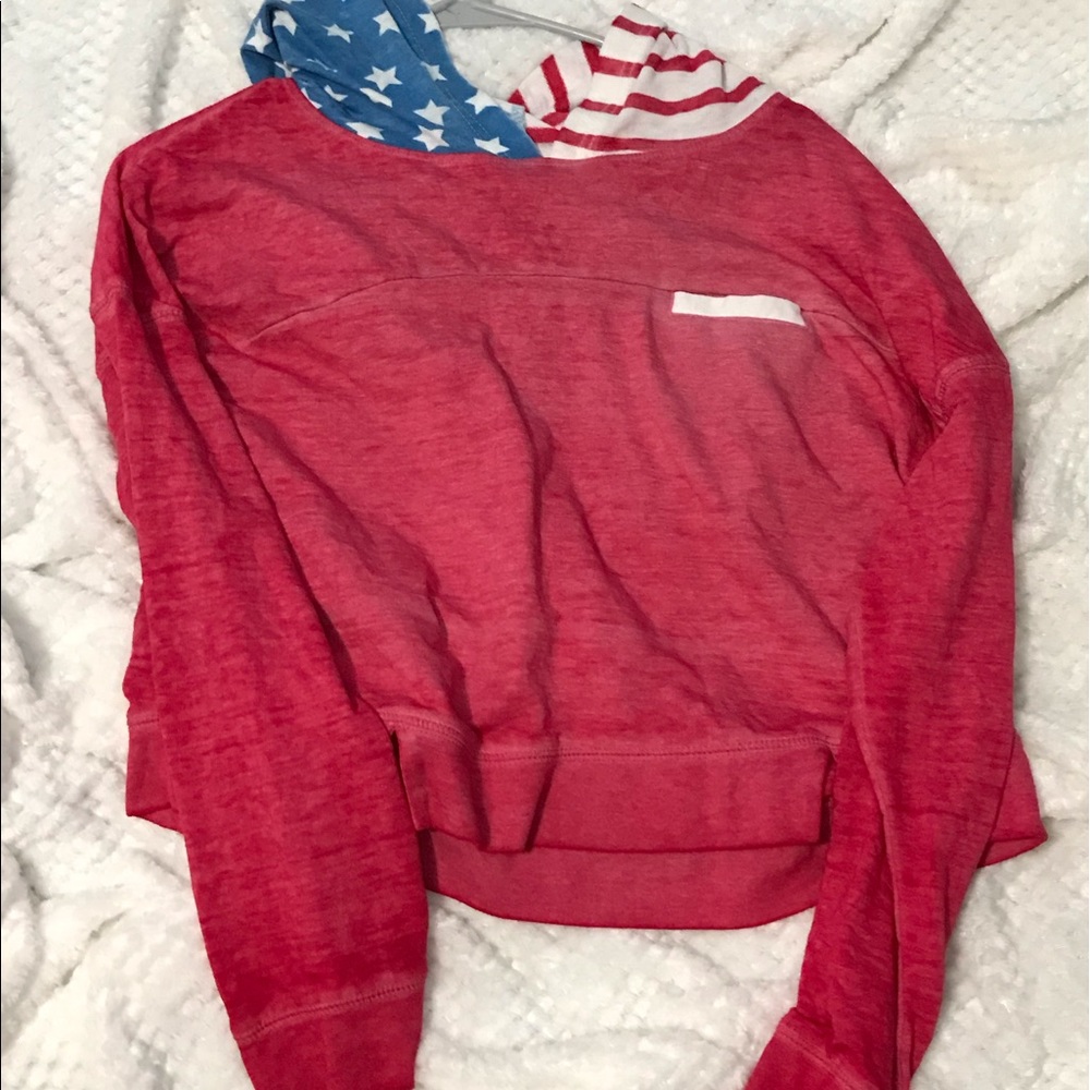Woman’s long sleeve t shirt with hood